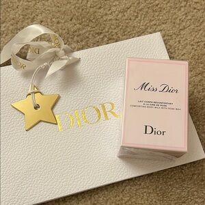 Miss Dior comforting body milk with rose wax 175 ml